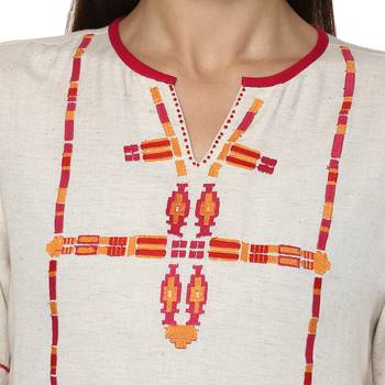 Off white printed viscose rayon crop-tops 5