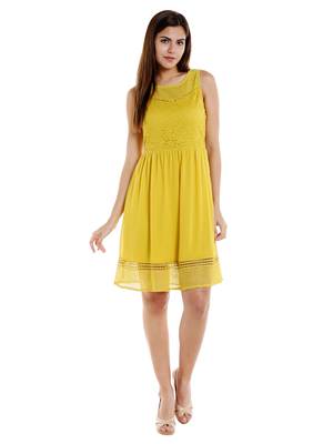 Yellow woven polyester maxi-dresses 4