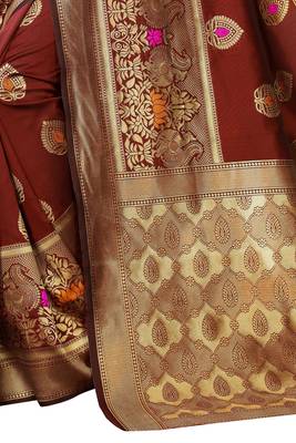 Maroon woven banarasi silk saree with blouse 4
