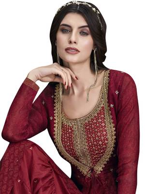 Maroon embroidered chiffon salwar 2