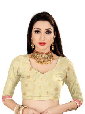 Beige woven banarasi silk saree with blouse 4