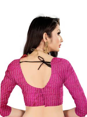 Black woven kanchipuram silk saree with blouse 5