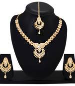Gold crystal necklace-sets