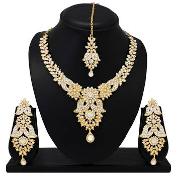 Gold crystal necklace-sets 1