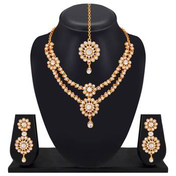 Gold crystal necklace-sets 1