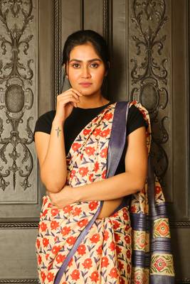 Off white printed linen saree with blouse 3