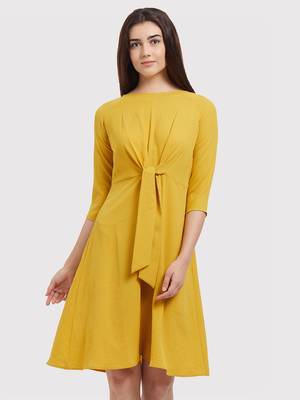 Yellow woven polyester dresses 1