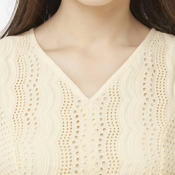 Cream woven viscose dresses 5