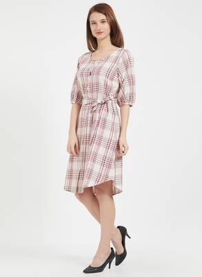 Pink woven cotton dresses 5