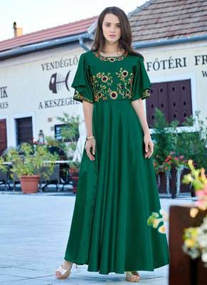 Green Silk Embroidered Pakistani Kurtis 1