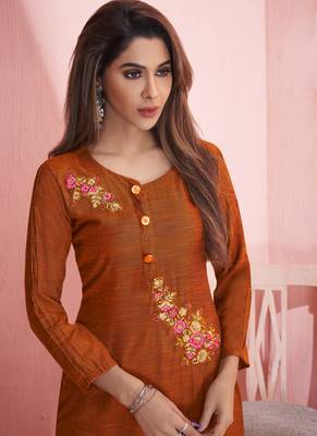 Mustard Rayon Embroidered Kurtas And Kurtis 2
