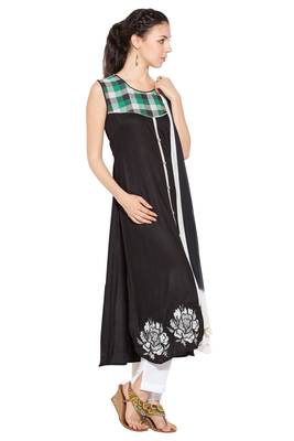 Black Embroidered Cotton Salwar 3