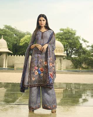 Grey printed crepe salwar 1