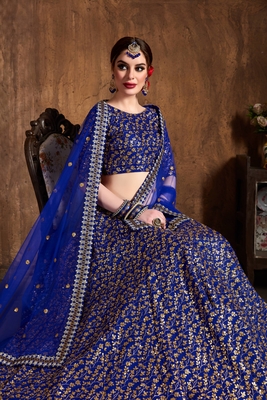 royal blue heavy zari and sequins wedding lehenga set choli with dupatta with dupatta 3