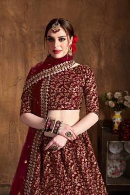 maroon bridal lehenga set choli with dupatta for women 5