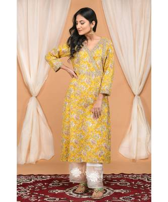 Mustard Yellow Kurta with Organza Applique Flower Pants and Lace Dupatta 2