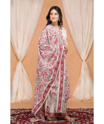 Red and Pink Floral Jaal Dupatta set with SlitPants 3