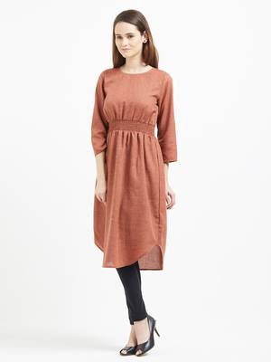 Red printed polyester kurtas-and-kurtis 4