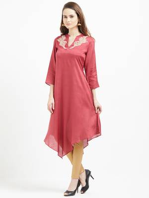 Pink printed viscose kurtas-and-kurtis 3