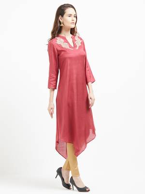 Pink printed viscose kurtas-and-kurtis 4