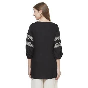 Black printed viscose kurtas-and-kurtis 2