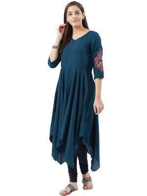 Green printed viscose kurtas-and-kurtis 1