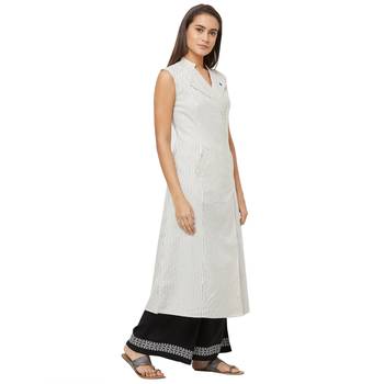 Grey printed cotton kurtas-and-kurtis 2