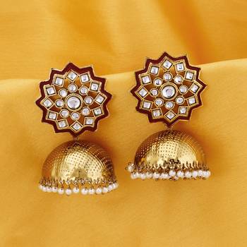 Gold pearl earrings 2