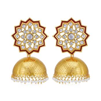 Gold pearl earrings 3