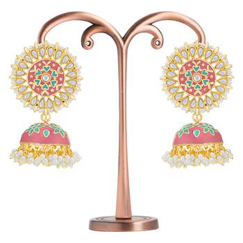 Pink pearl earrings 2