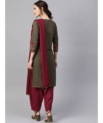 Women Olive & Maroon Ethnic Motifs Straight Cotton Kurta With Patiala Dupatta 3