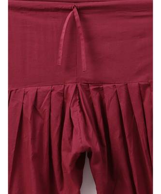 Women Olive & Maroon Ethnic Motifs Straight Cotton Kurta With Patiala Dupatta 4
