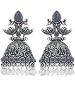 Black pearl earrings