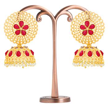 Pink pearl earrings 2