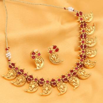 Pink necklace-sets 2