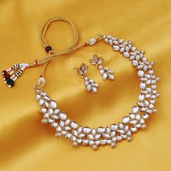 Gold diamond necklace-sets 2