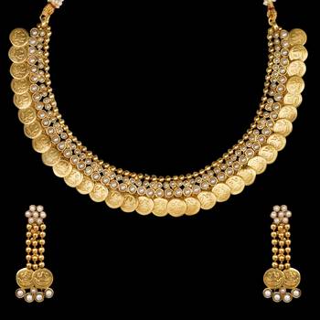 Ethnic Indian Bollywood Jewelry Set Golden Coin Pearl Necklace Set 1