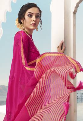 Pink plain chiffon saree with blouse 2