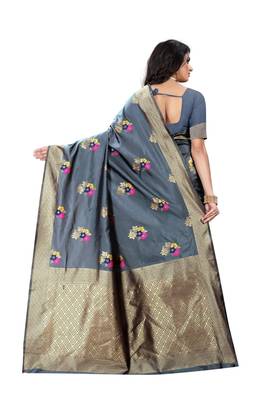 Grey woven banarasi cotton saree with blouse 3