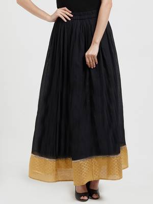 Black Crushed Skirt With Printed Lace At The Bottom 1