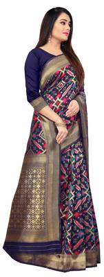 Blue hand woven silk blend saree with blouse 4