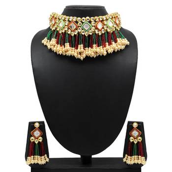 Maroon necklace-sets 1