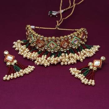 Maroon necklace-sets 2