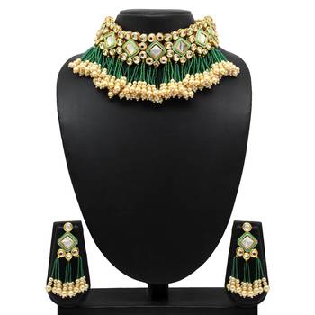Green necklace-sets 1