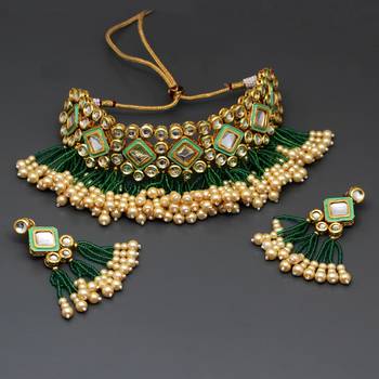 Green necklace-sets 2