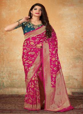 Magenta woven banarasi silk saree with blouse 1