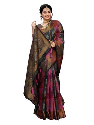 Pink woven cotton silk saree with blouse 3
