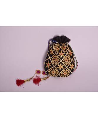 black gota pati potli 1
