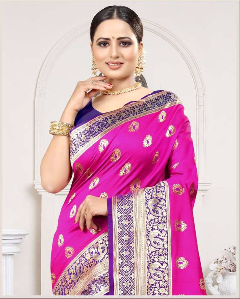 Rani woven Banarasi silk saree with Blouse