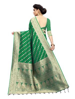 Green woven banarasi silk saree with blouse 4